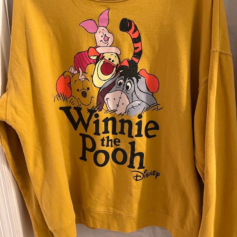 Disney gold Winnie the Pooh sweatshirt size xxl/19 - Picture 2 of 6